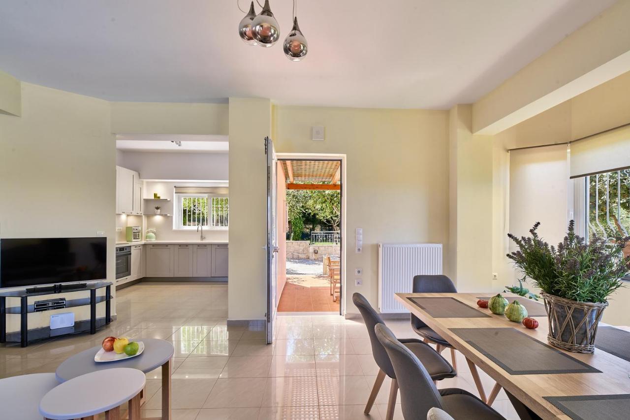 Palio Gerani Villa Moma מראה חיצוני תמונה