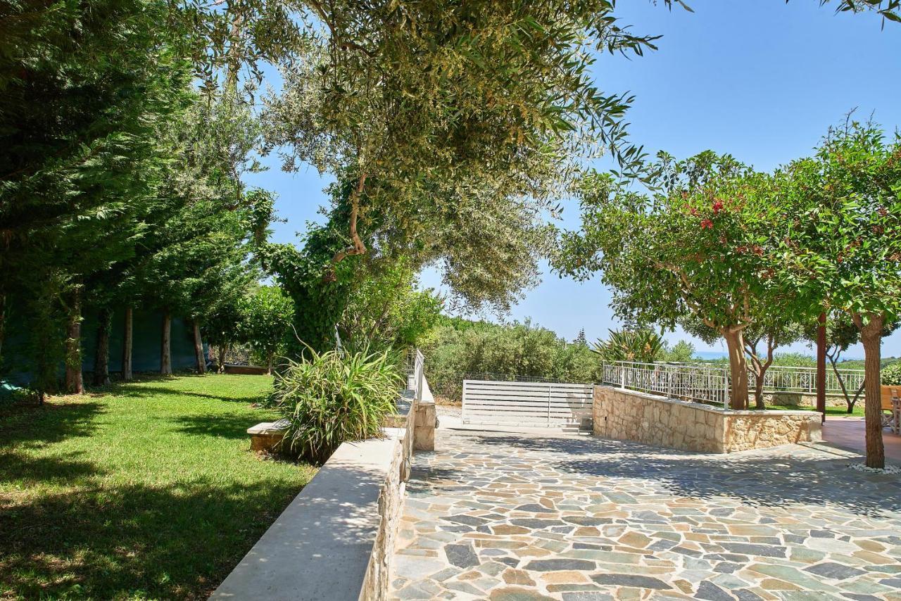 Palio Gerani Villa Moma מראה חיצוני תמונה
